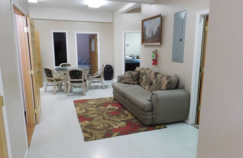 Polson Condo | Large groups Flathead Lake