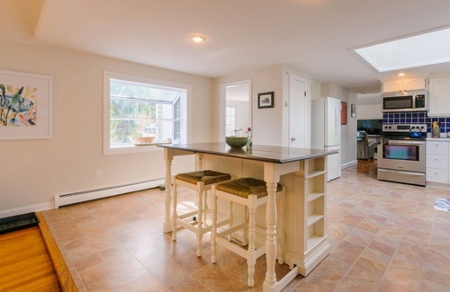 Sagamore Beach House | Large home located 1 mile away from Scusset Beach on the Canal