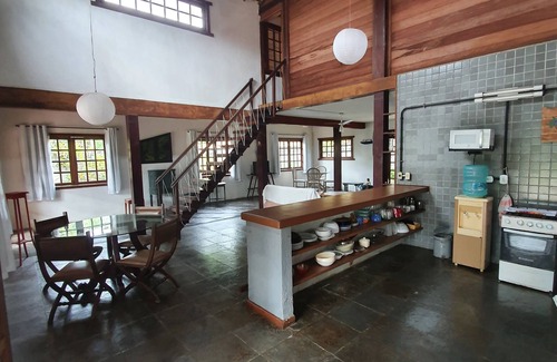 Alto de Buzios House | Large house in Geribá with pool near the beach