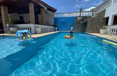 Itanhaem House | LARGE HOUSE IN ITANHAEM, 6 BEDROOMS 150 METERS FROM THE BEACH