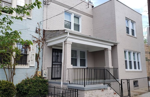 Fairlawn House | Large house perfect for large families! Off Street Parking for 2 cars