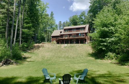The Bluffs House | LARGE Lake Home. SANDY BEACH Access. PERFECT for Families with KIDS! Golf!