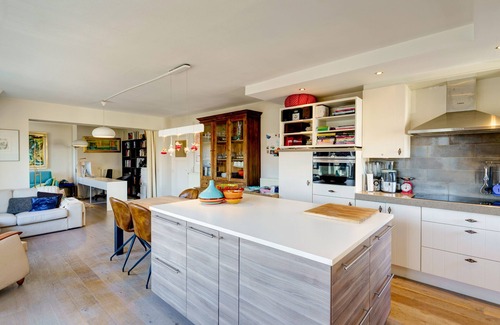 De Haan Apartment | Large luxurious and south-facing apartement - 50 m from the beach of De Haan