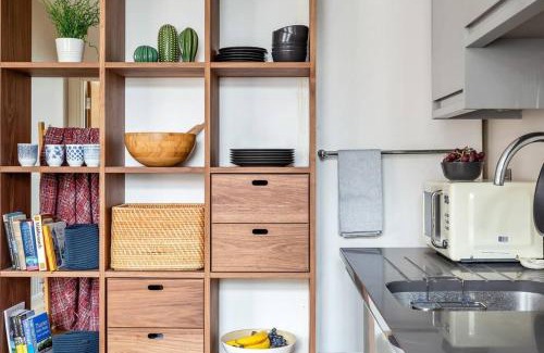 South Richmond Apartment | Large Luxury Studio in Heart of Richmond