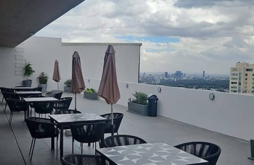 Puerta de Hierro Apartment | Large Modern New Apartment Near Andares