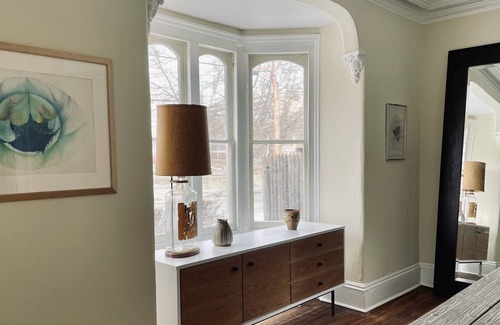 Poughkeepsie House | Large Renovated Historic House in Heart of Poughkeepsie