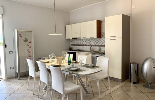 Pompei Apartment | Large Rooftop Apartment overlooking the ruins of Pompeii,