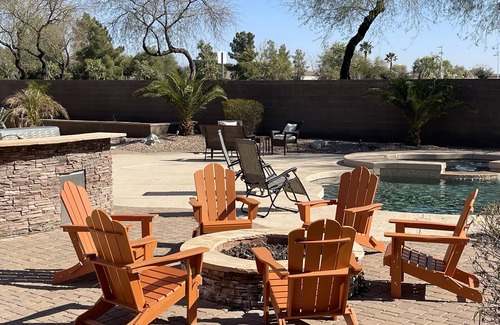 Power Ranch House | Large Spacious Home Mins from Arizona Athletics Grounds & Gilbert Regional Park.