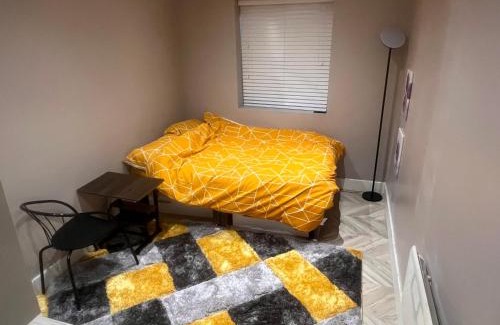 Marlborough Apartment | Large Studio Flat Harrow
