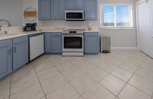 Bel Air Condo | ~Large Stunning Luxurious Quiet 4th Floor 3B/2B Condo On Sugar Sands~