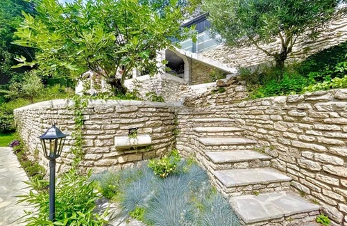 Le Plessis-Robinson Villa | Large villa at the gates of Paris