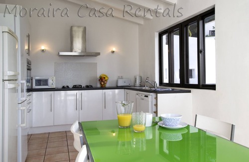 Paichi Villa | LARGE VILLA SLEEPS 11,PRIVATE POOL,PANORAMIC VIEWS,AIR CON, WIFI, SMART TV.
