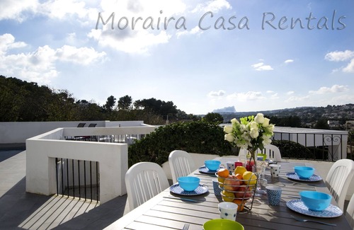 Paichi Villa | LARGE VILLA SLEEPS 11,PRIVATE POOL,PANORAMIC VIEWS,AIR CON, WIFI, SMART TV.