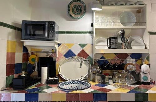 Montefrio Apartment | Las casillas de la Villa: TANGO