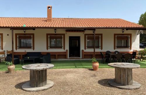 Villaviciosa de Cordoba House | Las Chorreras del Orejón 1
