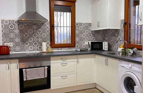 Carataunas House | Las Fuentezuelas Farm - El Almendro