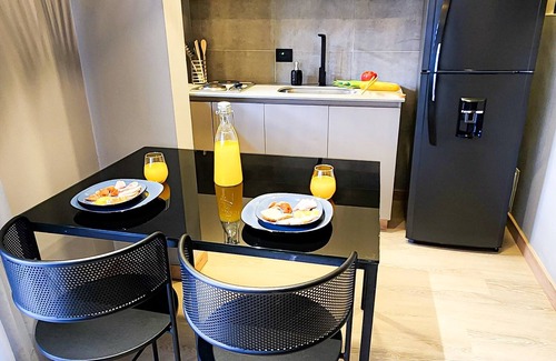 Las Lomas I Apartment | Las Lomas