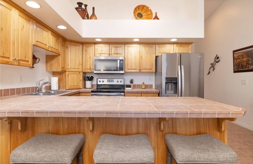 St. George Condo | Las Palmas All Inclusive Resort | Overlooks Main Pool Area | Top Floor Views | #1638