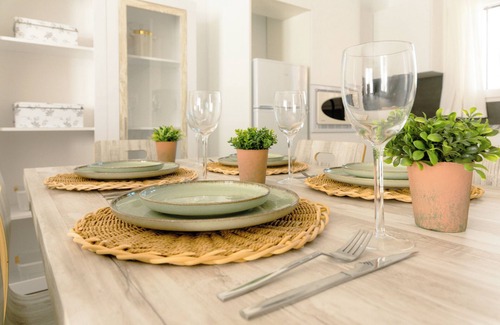 Benicarlo House | Las Piñas Vacation House - Beach - Terrace - Parking - by Primestay