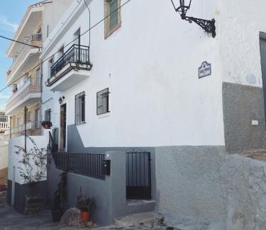 Salobrena House | Las Tres Hermanas