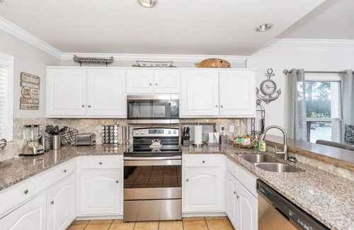 Dadeville Condo | Last minute opening for 4th of July week!
