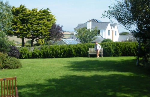 Trevone House | LAST SUMMER WEEK WB 20 JULY 2018 Peaceful Location -you can walk to two beaches