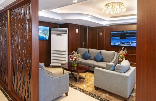 Jeddah Hotel | Laten Suites Prince sultan