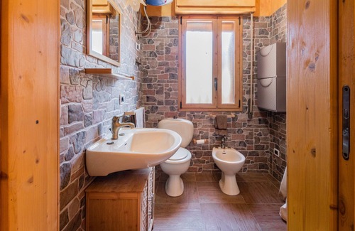 Noto Villa | "Laura's Cottage" with pool, parking and wi.fi