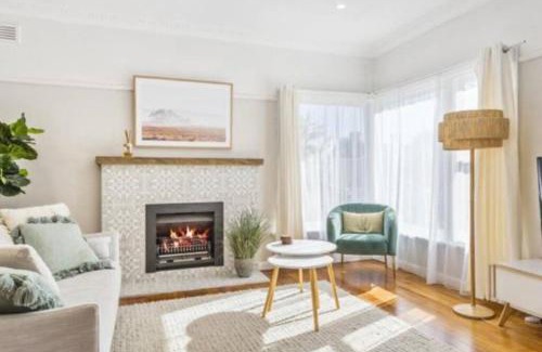 Kyneton Apartment | Lauriston Charmer