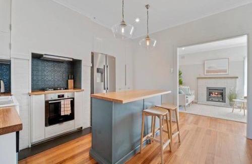 Kyneton Apartment | Lauriston Charmer