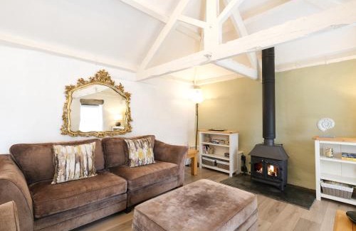 Crantock House | Lavender Barn