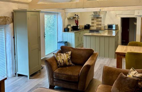 Crantock House | Lavender Barn