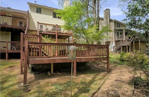Smyrna House | Lavish 2 bedroom townhouse with free parking