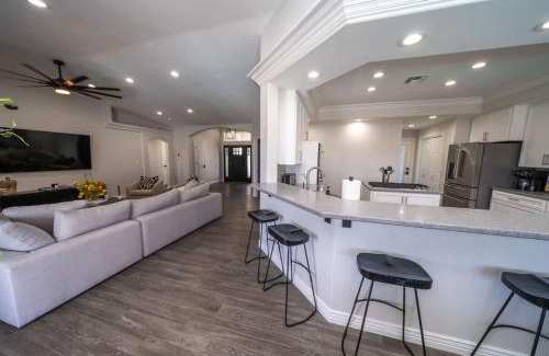 Lake Havasu City House | Lavish Lake Havasu Villa Pool Fire Pit an Views