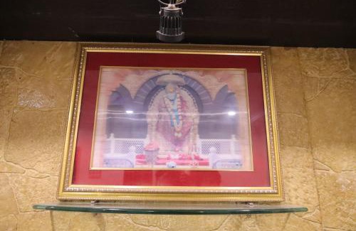 Shirdi Apartment | Laxminarayan service apartment