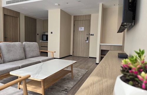 Choeng Thale Hotel | Laya Resort Phuket