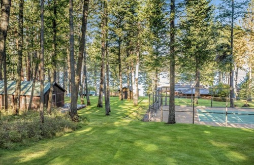 Polson House | Lazy B Lake House & Cabin on Flathead Lake, Waterfront with Tennis Court