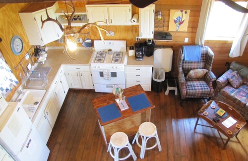 Mason Cabin | Lazy B Ranch Guest House