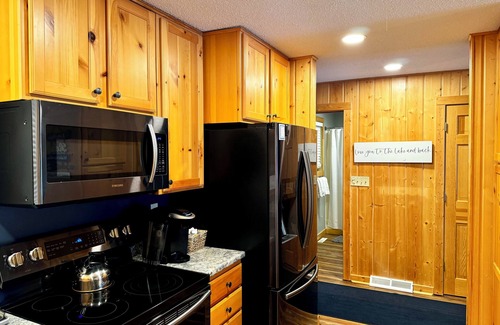 Northwoods Beach Cabin | LCO Lakefront Cabin - Discounted for the Fall, Winter, & Spring