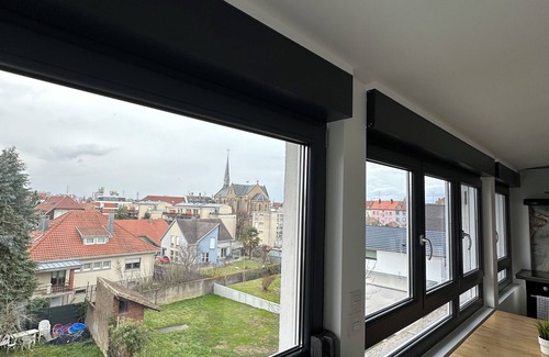 Riedisheim Apartment | * Le 13 * Nouveau T3 rénové au calme belle vue