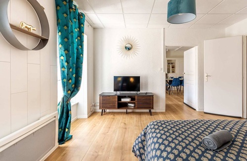 Montbeliard Apartment | Le 22gregimmoappart'hôtel