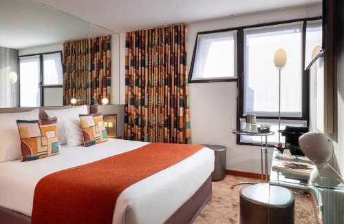 7th Arrondissement Hotel | Le 7 Eiffel Hotel by Malone