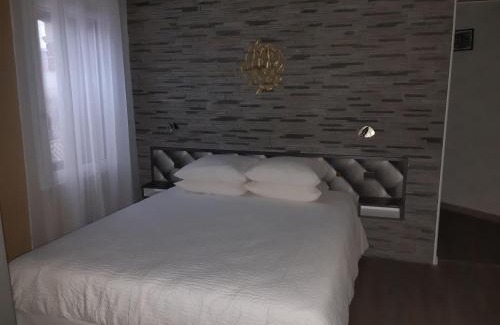 Fumel House | Le 72 Watt