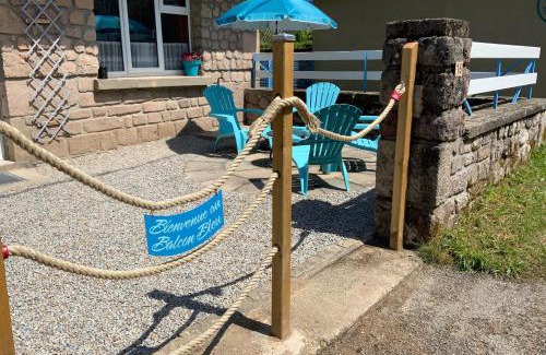 Chavanac House | Le Balcon Bleu, gîte located in Millevaches National Park