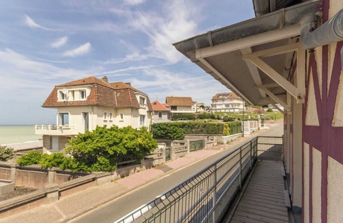 Mesnil-Val House | Le Balcon - CRIEL SUR MER