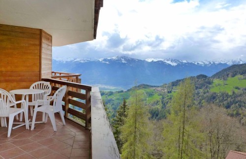Villars-sur-Ollon Apartment | Le Bristol A54 by Interhome