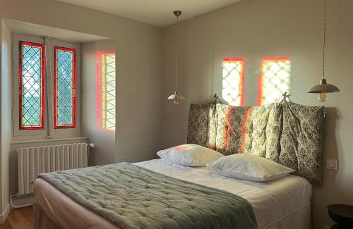 Saint-Angel Bed & Breakfast | Le Château de Saint-Angel, Le Manoir du Rigouneix, 5 minutes A89, nature, calme, sauna