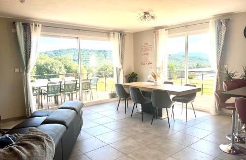 Fabas House | Le Champ du Baron