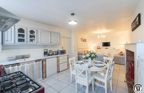 Montgiscard House | Le Cocoon d'Isatis 1