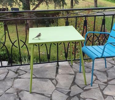 Saint-Cyprien-sur-Dourdou Bed & Breakfast | Le Curieux de Conques